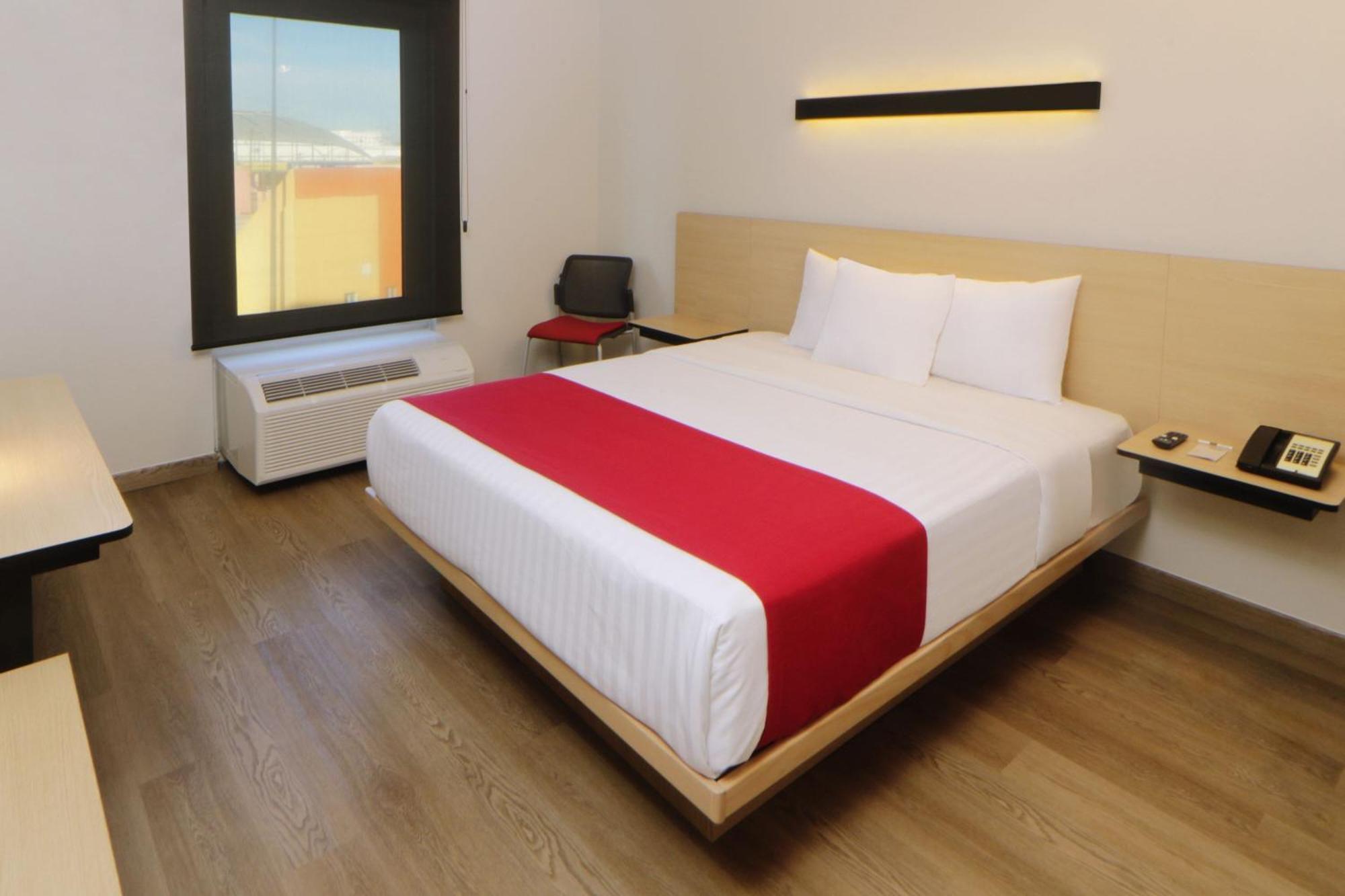 City Express By Marriott Nuevo Laredo Buitenkant foto
