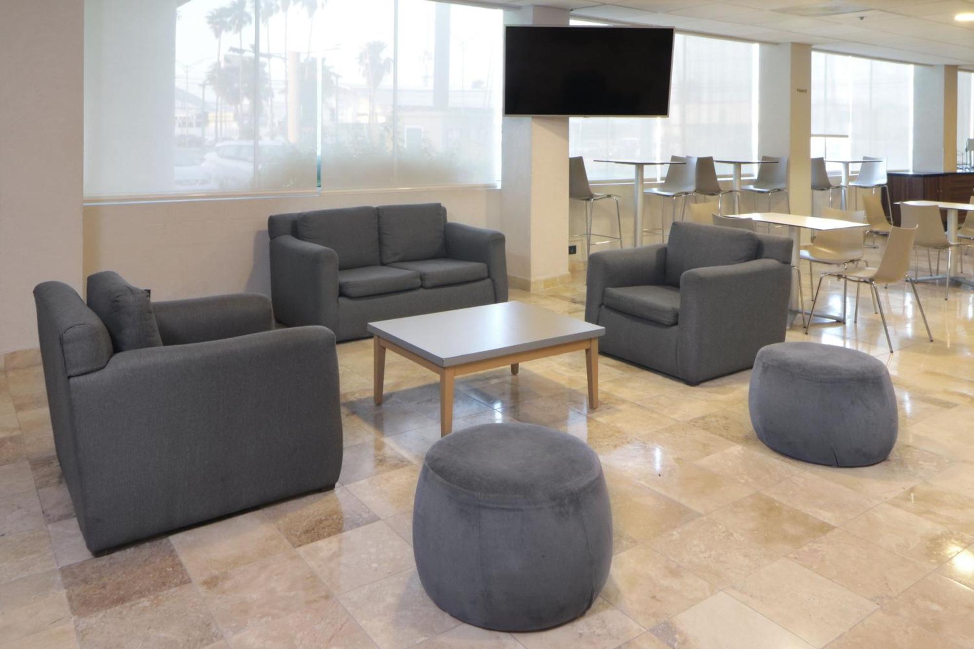 City Express By Marriott Nuevo Laredo Buitenkant foto