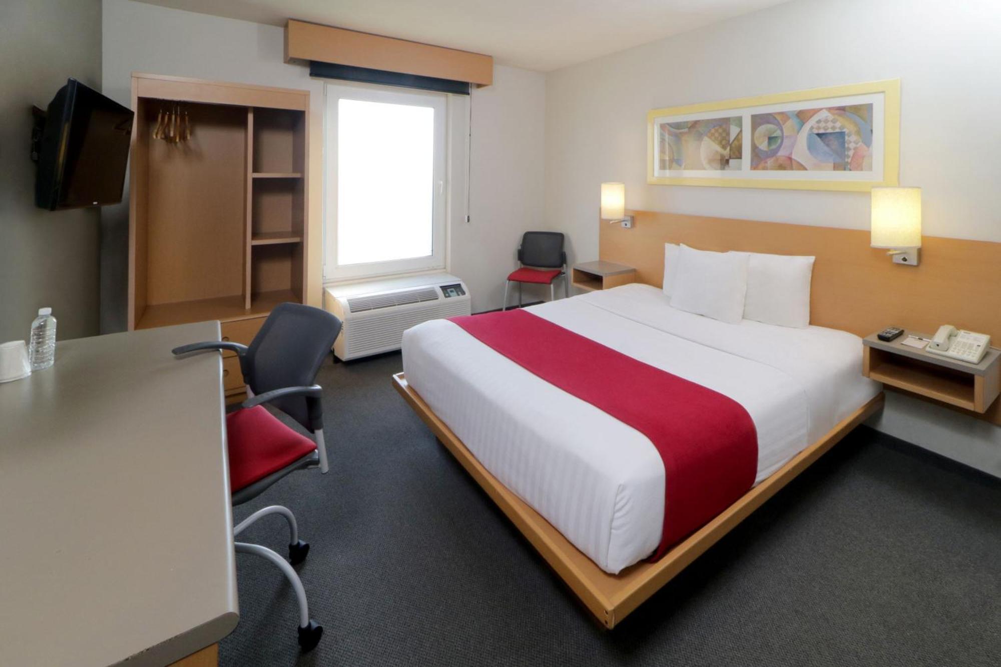 City Express By Marriott Nuevo Laredo Buitenkant foto
